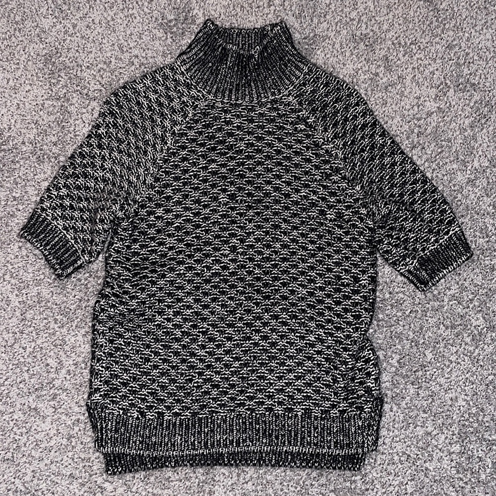 Turtleneck black and white sweater